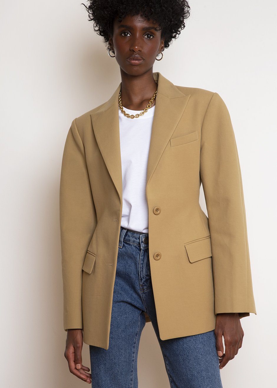 The Frankie Shop Collette Hourglass Blazer in Camel. 