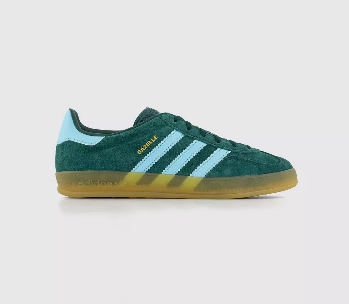 The legendary adidas Gazelle silhouette. A sneaker that’s travelled through different cultural fashion markets and still stays a timeless model. Carrying the original modes of the 1991 Gazelle, using the same materials and textures to craft together this classic. With a suede upper and synthetic overlay to piece the 3-stripe branding and instantly recognizable t-toe. This iteration comes in a collegiate green colorway.