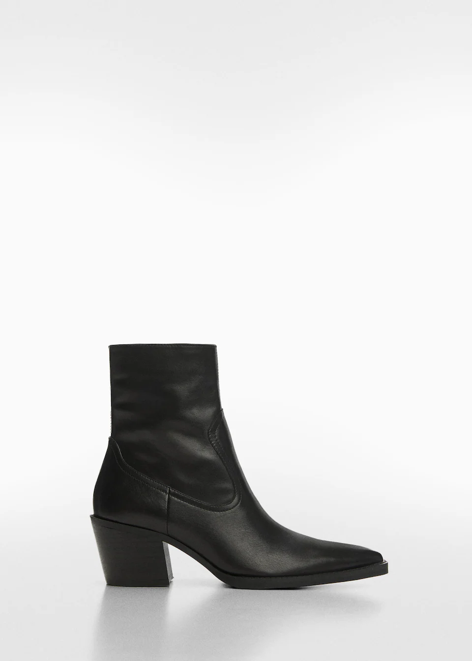 Isabel Marant Donatee Low Heels Ankle Boots In Black Leather