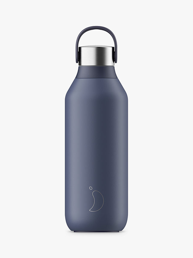 Chilly's Series 2 drinks bottles come with a customisable carry loop and a soft-touch, anti-microbial drinking collar for comfortable and hygienic sipping.