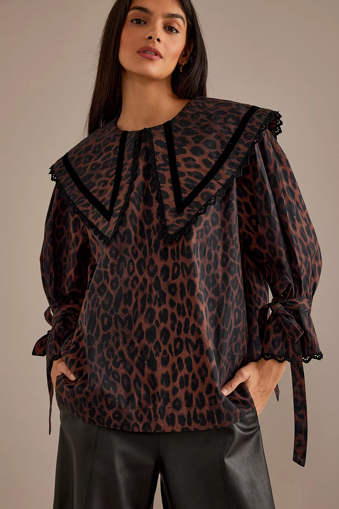 Damson Madder leopard print overszied collar blouse. 100% Organic Cotton, Back button, long voluminous sleeves, relaxed fit. 
