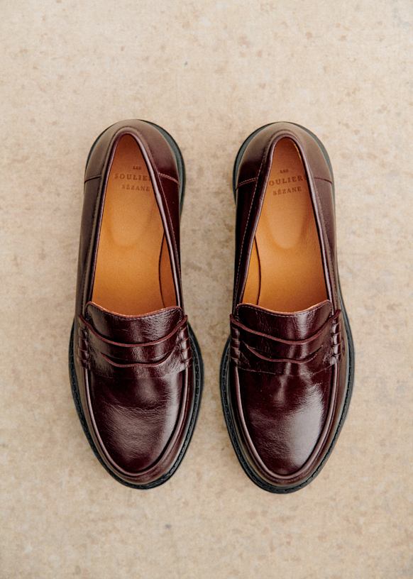 Sezane Albane Loafers Glossy Burgundy